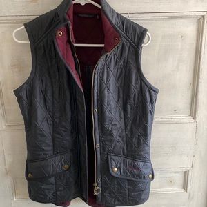 Womens Barbour vest, navy size US 8.